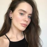 Аня