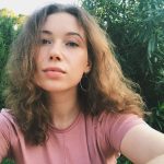 <strong>Елизавета Кривина, 25 лет. С 11 до 23 лет искала правильное лечение акне — помог уход, назначенный врачом-дерматологом</strong>