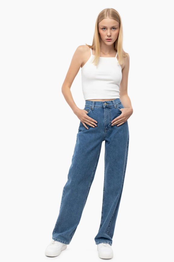 базовый гардероб: Gloria Jeans, 3 839 рублей