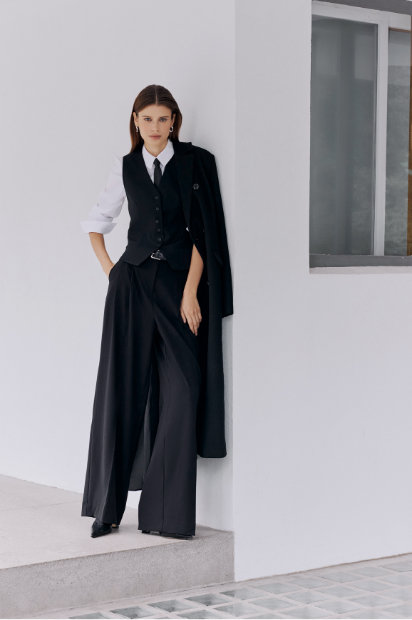Брюки Zarina, 2 799 рублей