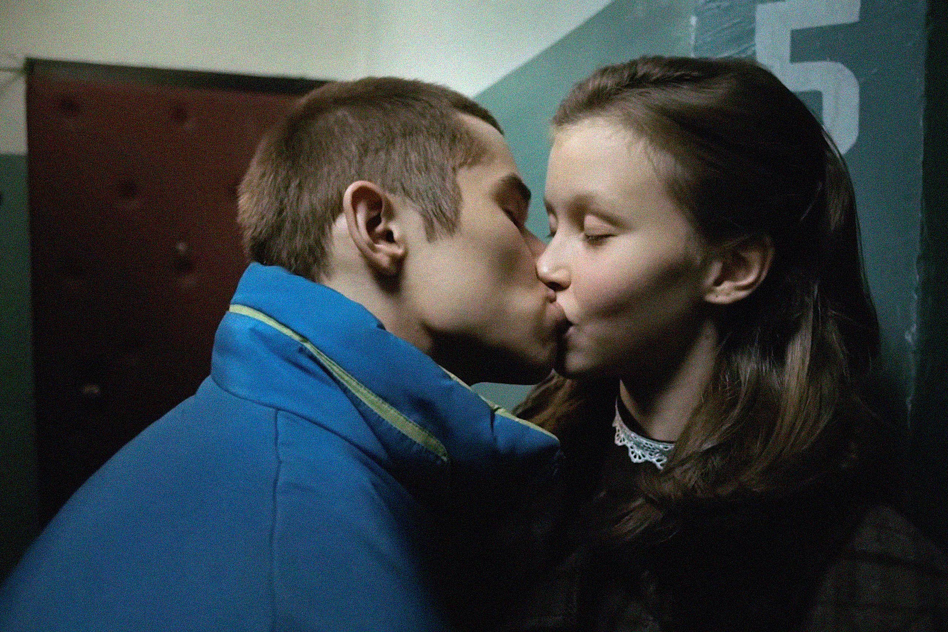 сериал слово пацана