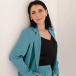 <strong> Вероникой Пустовалов</strong>а